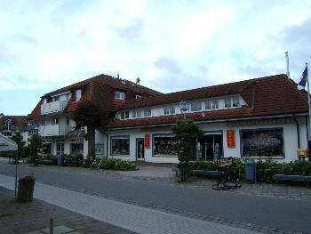 Ostseeheilbad Zingst: Strandstraße